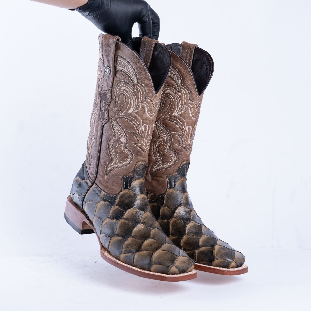 TANNER MARK MEN'S Print Monster Fish Orix & Black Cowboy Boots - Rancho Sementalvariable